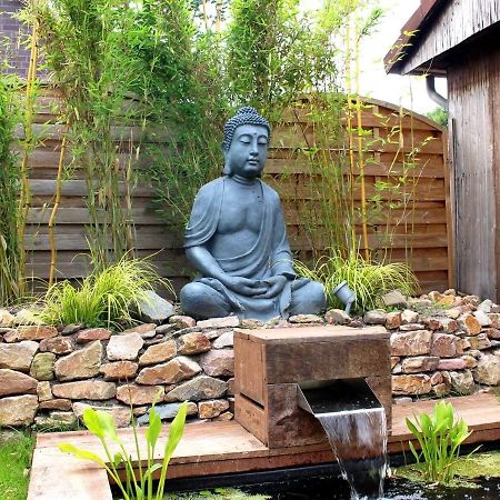 Paradiesje Leer Ngoại thất bức ảnh